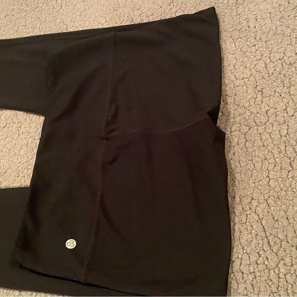 Zella  Black Leggings Size Medium Workout Capris - Picture 6 of 10